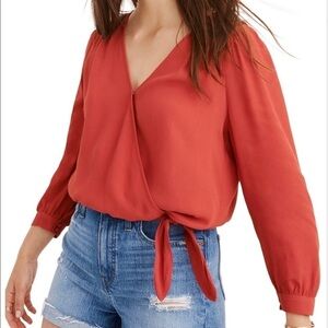 𝅺madewell bright ember wrap top. Size XS